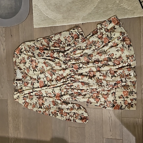 Cream Wilfred Lamare Dress - Picture 2 of 7